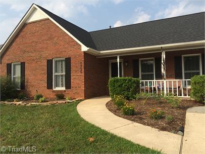 1755 Harper Spring Dr, Clemmons, NC 27012 photo 1