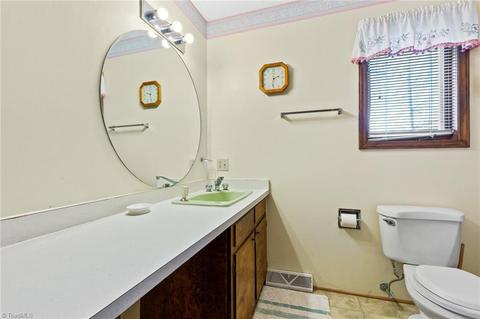 3815 Creekview Dr, Trinity, NC 27370 photo 26