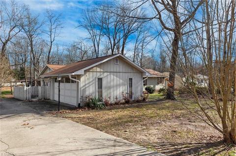 3815 Creekview Dr, Trinity, NC 27370 photo 3
