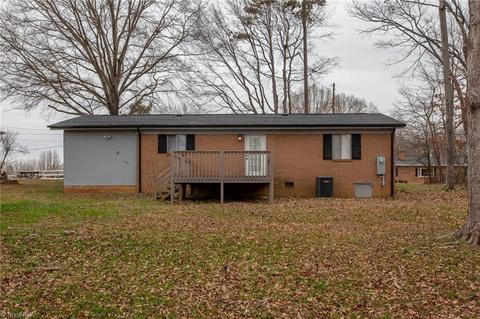 21 Lambeth Dr, Thomasville, NC 27360 photo 26