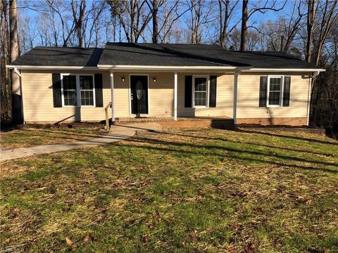 4166 Redding Country Rd, Trinity, NC 27370 photo 2