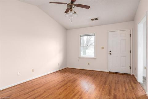 3138 Windchase Ct, High Point, NC 27265 photo 8