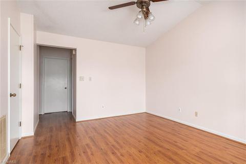 3138 Windchase Ct, High Point, NC 27265 photo 7