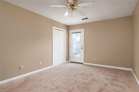 3138 Windchase Ct, High Point, NC 27265 photo 21