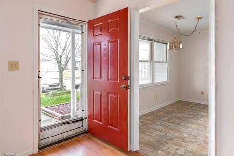 3138 Windchase Ct, High Point, NC 27265 photo 5