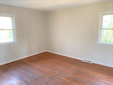 612 Runyon Dr, High Point, NC 27260 photo 10