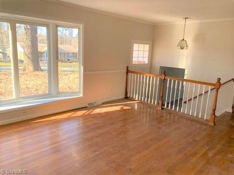 612 Runyon Dr, High Point, NC 27260 photo 3
