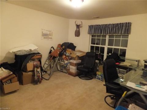2546 Ingleside Dr, High Point, NC 27265 photo 23