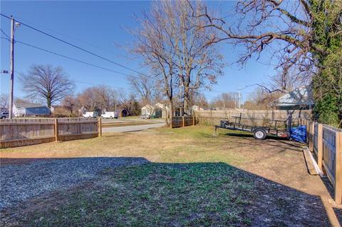 1001 E Kearns Ave, High Point, NC 27260 photo 13
