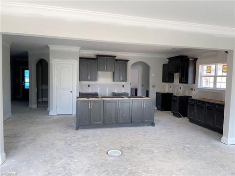 2796 Bartlett Ln, Clemmons, NC 27012 photo 2