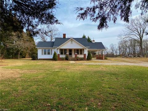 591 Ruffin Rd, Ruffin, NC 27326 photo 2