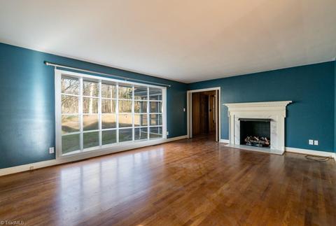 964 Nottingham Rd, High Point, NC 27262 photo 14