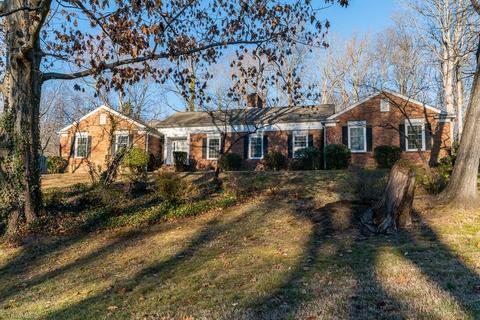 964 Nottingham Rd, High Point, NC 27262 photo 3