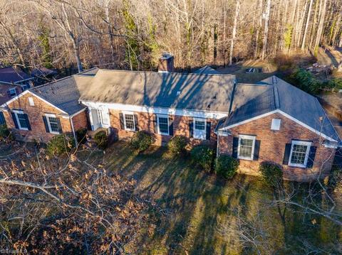 964 Nottingham Rd, High Point, NC 27262 photo 1