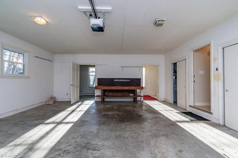 964 Nottingham Rd, High Point, NC 27262 photo 23