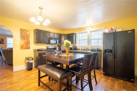406 Clover Dr, High Point, NC 27262 photo 7
