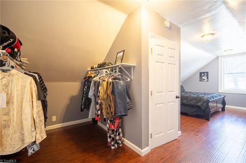 406 Clover Dr, High Point, NC 27262 photo 19
