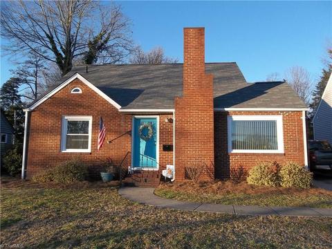 902 Chestnut Dr, High Point, NC 27262 photo 1