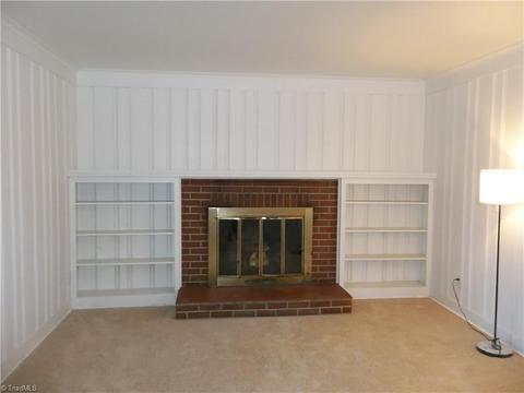 902 Chestnut Dr, High Point, NC 27262 photo 22