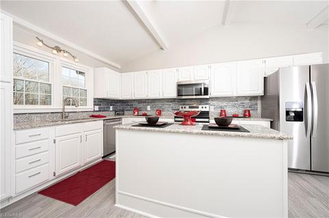 8052 Lasater Rd, Clemmons, NC 27012 photo 17