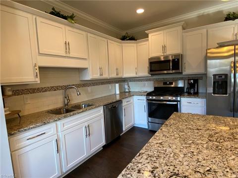 2831 Fallin Ct, High Point, NC 27262 photo 17