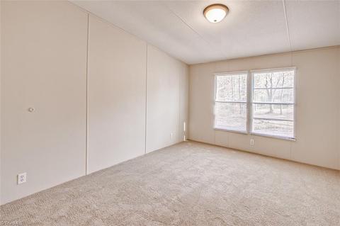 1601 Hunters Woods Dr, Trinity, NC 27370 photo 20