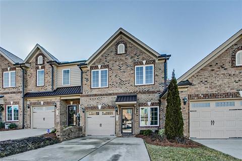 689 Nikyle Cir, High Point, NC 27265 photo 1