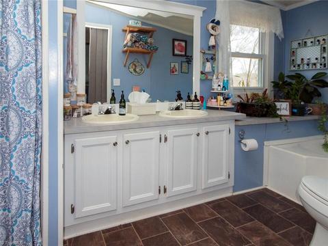 1060 Ruby Rd, Sandy Ridge, NC 27046 photo 17