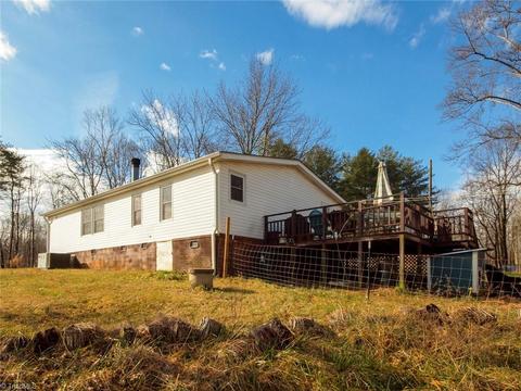 1060 Ruby Rd, Sandy Ridge, NC 27046 photo 25