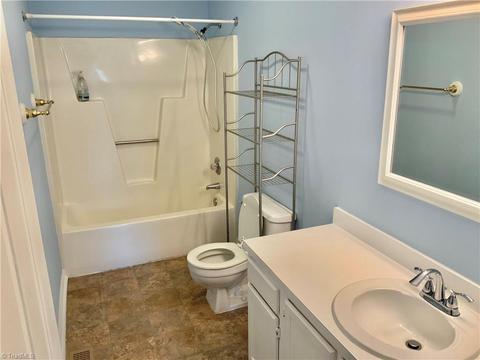 208 Oak Forest Ln, Trinity, NC 27370 photo 13