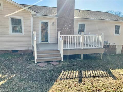 208 Oak Forest Ln, Trinity, NC 27370 photo 3