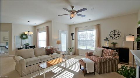 5425 Forester Dr #1B, High Point, NC 27265 photo 1