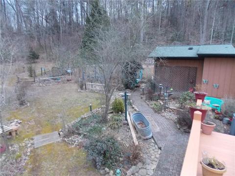 12156 W Us Highway 421, Purlear, NC 28665 photo 7