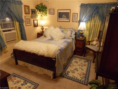 12156 W Us Highway 421, Purlear, NC 28665 photo 30