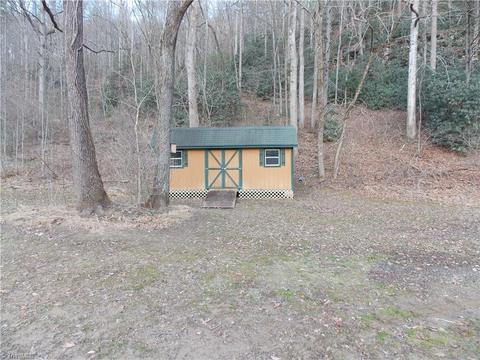 12156 W Us Highway 421, Purlear, NC 28665 photo 39
