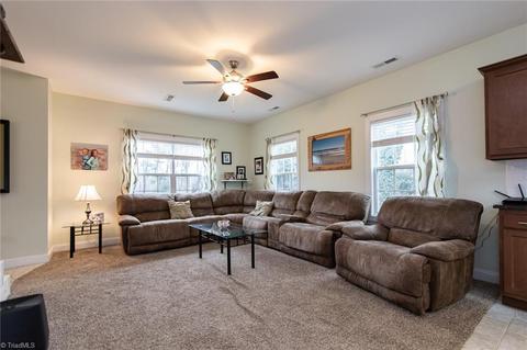 4017 Lakewood Cir, Trinity, NC 27370 photo 5