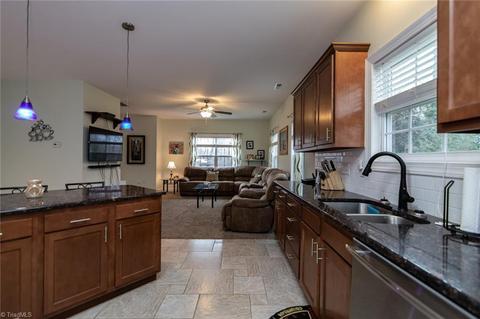 4017 Lakewood Cir, Trinity, NC 27370 photo 15