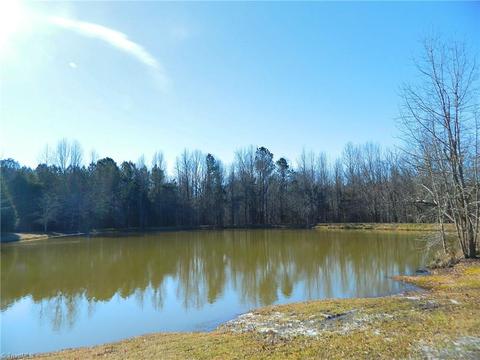 4402 Archdale Rd, Trinity, NC 27370 photo 3
