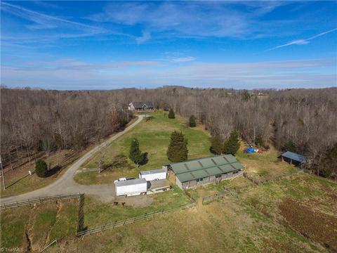1425 Ross Wood Rd, Trinity, NC 27370 photo 4