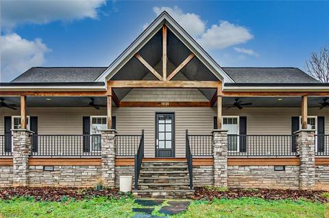 1425 Ross Wood Rd, Trinity, NC 27370 photo 2