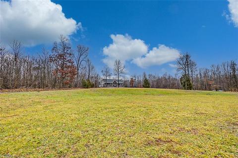 1425 Ross Wood Rd, Trinity, NC 27370 photo 7