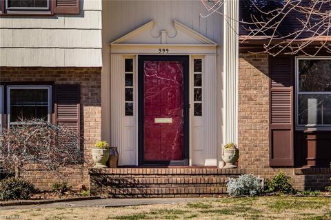 999 Nottingham Rd, High Point, NC 27262 photo 2