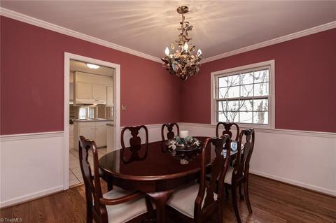 999 Nottingham Rd, High Point, NC 27262 photo 8