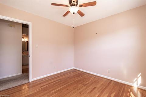 999 Nottingham Rd, High Point, NC 27262 photo 23
