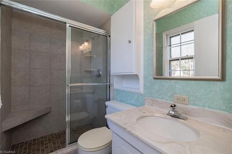 999 Nottingham Rd, High Point, NC 27262 photo 19