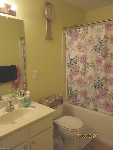 3824 Tonsley Pl, High Point, NC 27265 photo 25