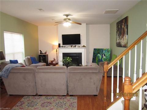 3824 Tonsley Pl, High Point, NC 27265 photo 6