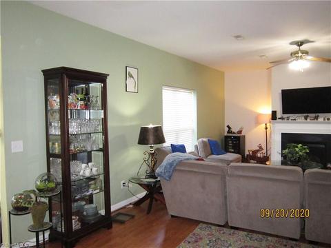 3824 Tonsley Pl, High Point, NC 27265 photo 5