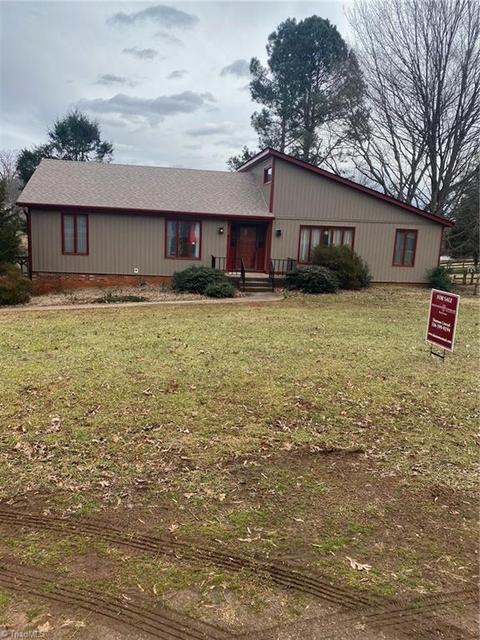 608 Drumheller Rd, Clemmons, NC 27012 photo 1