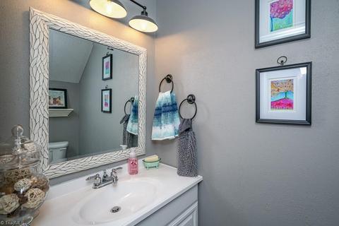 3843 Johnson St #D, High Point, NC 27265 photo 20